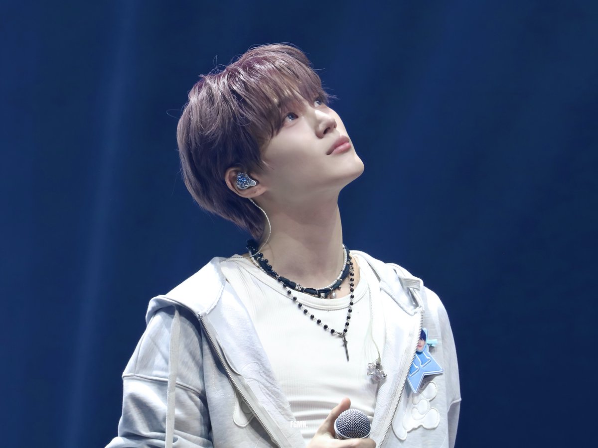 fgmn_myosotis's tweet photo. 251228 OUR EVNNEing

#이븐 #EVNNE 
#박한빈 #PARKHANBIN #パクハンビン https://t.co/9NjZzUwM53