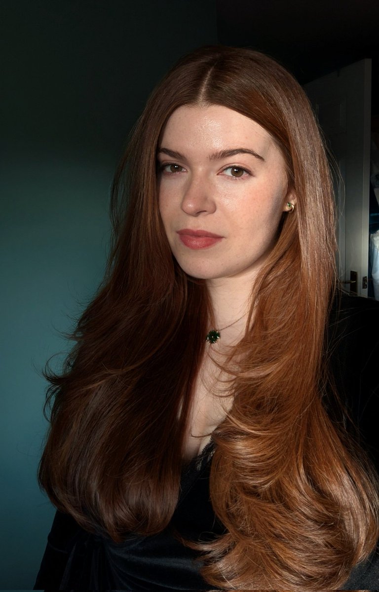 are you guys seeing how shiny my hair is rn‼️