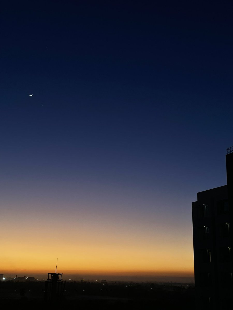 2025pics's tweet image. 