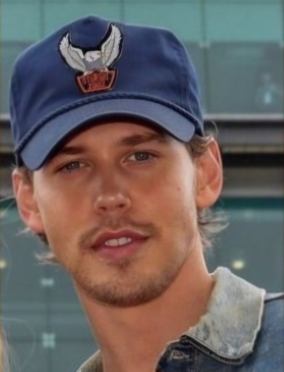 BBButler91's tweet image. Happy Sunday Y'all!!