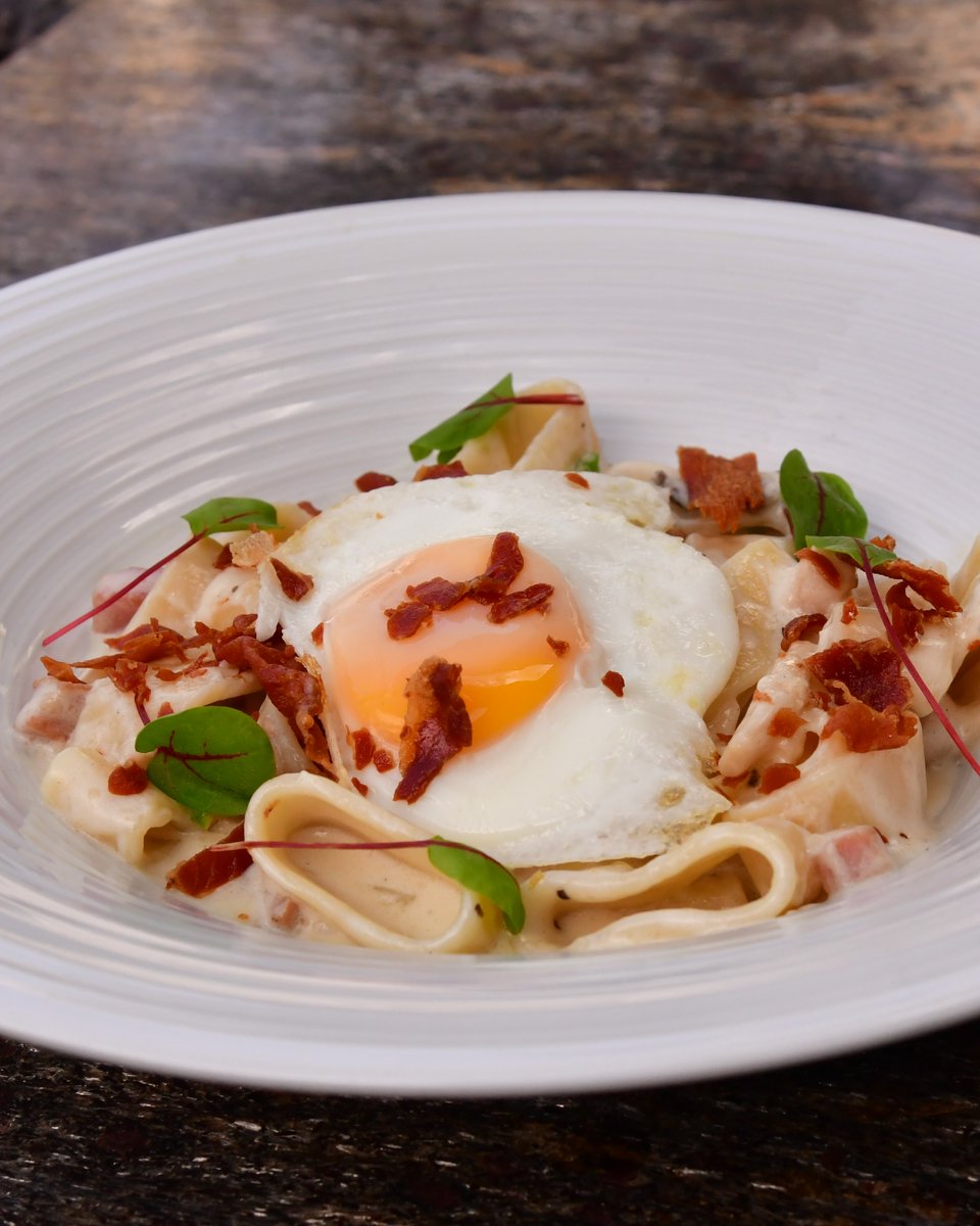 GrottoItalian's tweet image. Brunch without pasta is just a sad breakfast. End your weekend on a high note with our indulgent Sunday Brunch, where you can savor delights like creamy Carbonara.