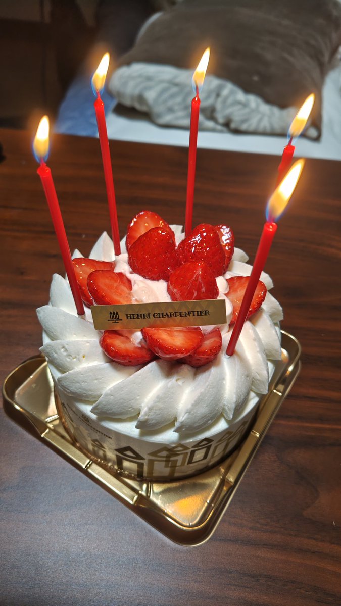 ruripa1's tweet photo. ケーキも食べたっ！
幸せ(⁠つ⁠≧⁠▽⁠≦⁠)⁠つ https://t.co/F1EPMkSpqz