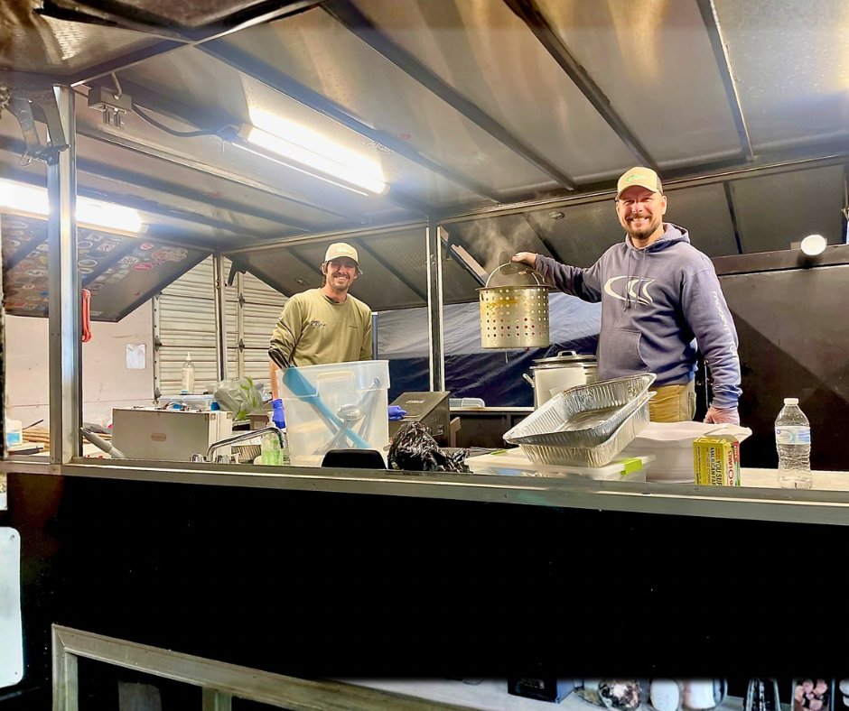 ModernTurfGolf tweet media