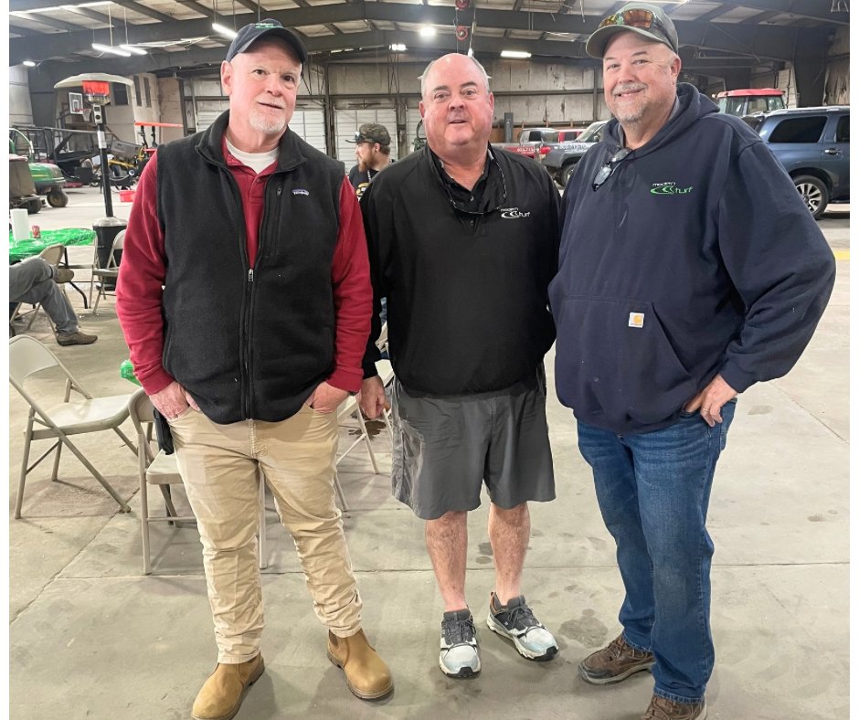 ModernTurfGolf tweet media