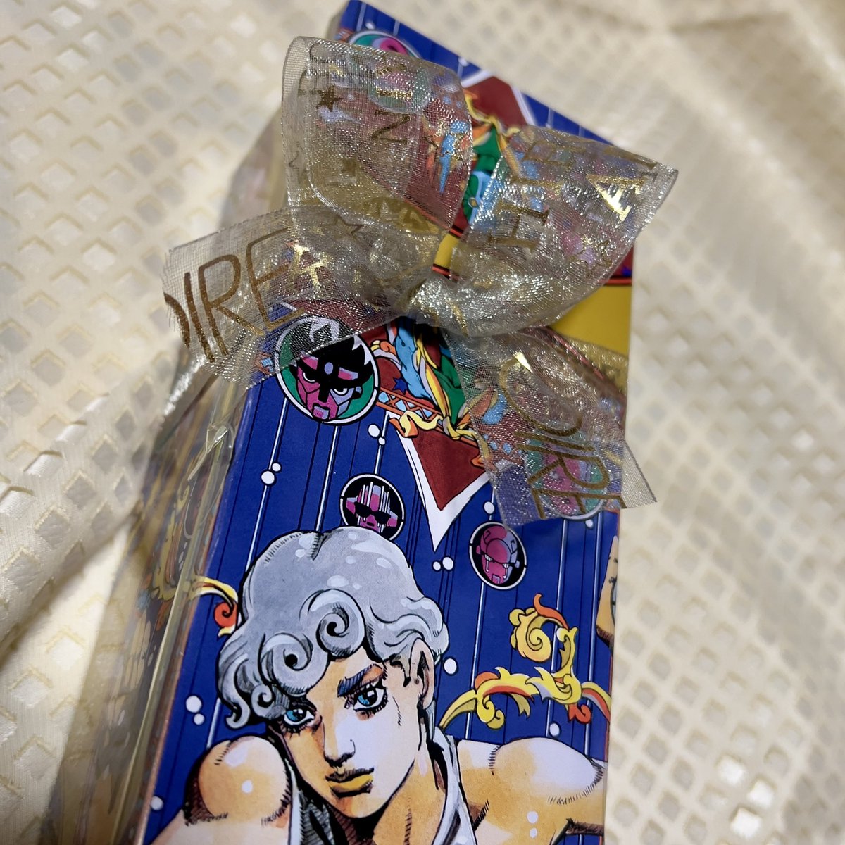 POIRE×荒木飛呂彦 コラボマカロン♡ 賞味期限が短いことが悩ましい