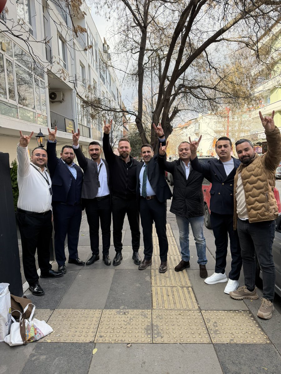 karademir_sakir's tweet photo. Türk Diriliş Teşkilatımız olarak Kahraman @OrkunOzeller ,Kahraman @oktayyildirim__ Kahraman @specialist1998 ve Aslan Gazilerimiz @idrisTugunmus12 ve @ferhaterce12 ile söyleşi yapmaktan büyük onur duyduk..
İyiki varsınız Aslan Yürekliler..
#HainsizTürkiye https://t.co/ZlXclf9wSk