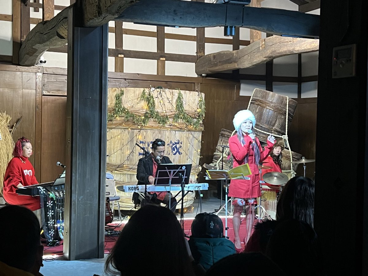 12月24日
本年度最後のイベント『みんなのクリスマス』では多くの皆様にお越し頂きました。
大変感謝致します！

今年1年間、様々なイベントを企画させて頂きました。
来年も皆様に喜んで頂ける様、心を込めたイベントの企画ができる様に精進してまいります。
今後ともよろしくお願い申し上げます。