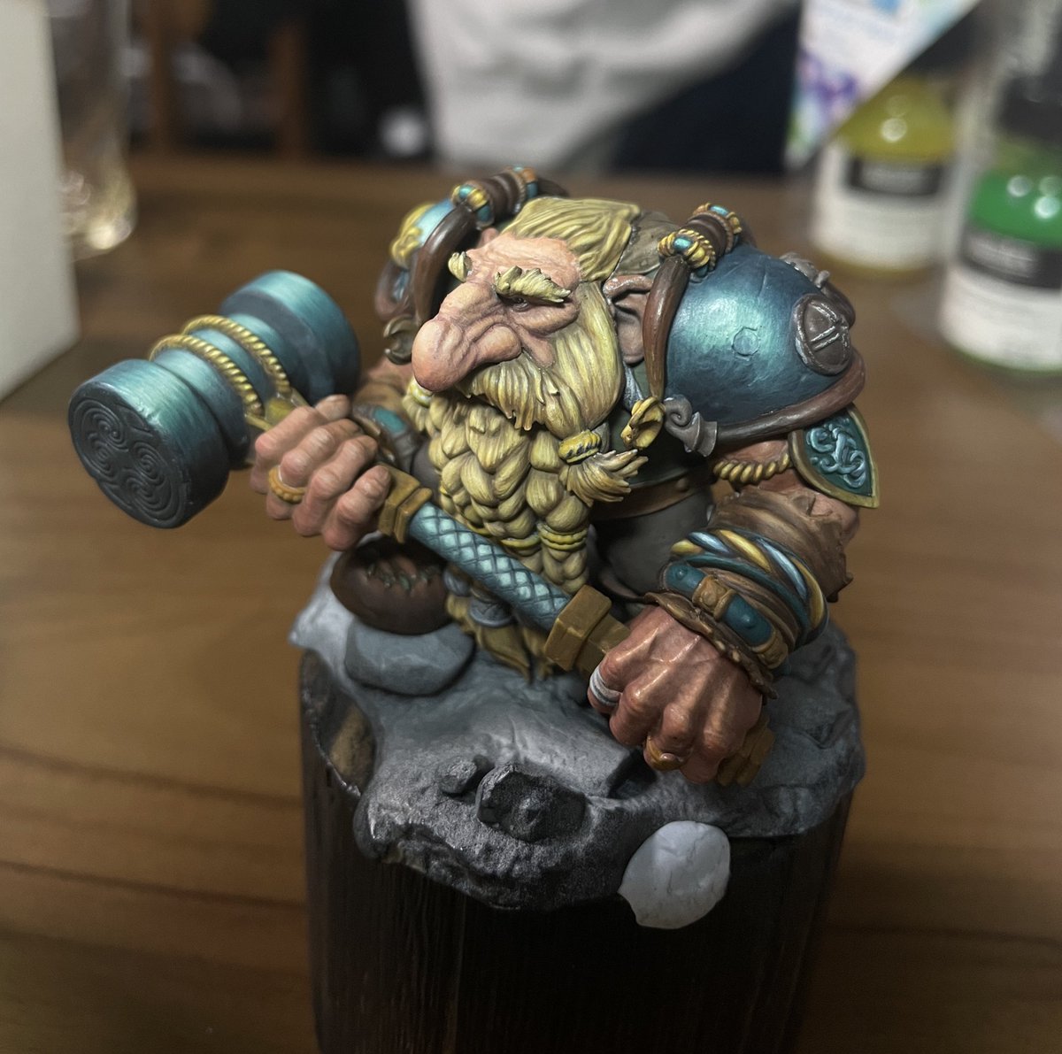 結構進んだ気がする。
そろそろウォーハンマー塗りたい！