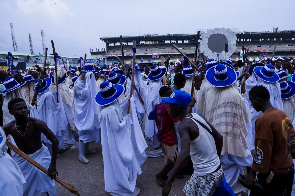 Alkaneseries's tweet image. Some of the best shots from Eyo festival, 2025

Yoruba culture is the best in the world!