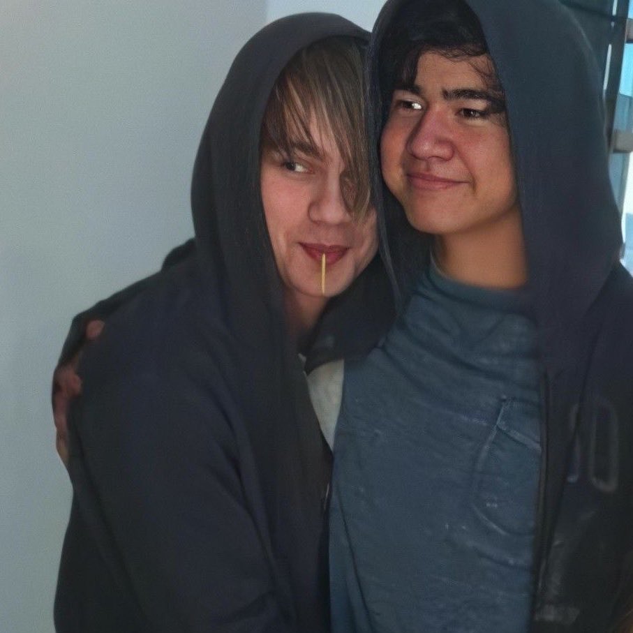 yapping5sos's tweet image. 