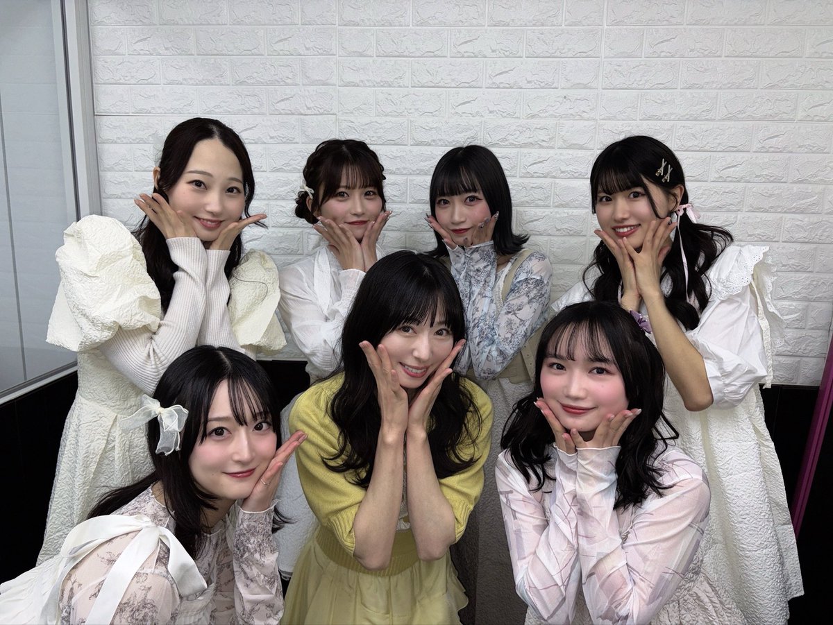 #ブタイウラ放送局
お越しいただいた皆様☆ありがとうございました‼︎
初のブタイウラ出演♪そして久しぶりにキャストとしてお客様にお会いできて、とても楽しかったです(⁎˃ᴗ˂⁎)‼︎
チェキもありがとうございました✨

良いお年をお迎えください🐍🐴