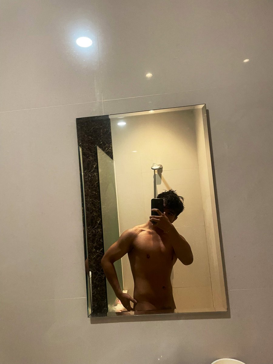 chuculite's tweet photo. You wanna fucking me? https://t.co/bbcwIKvyP6