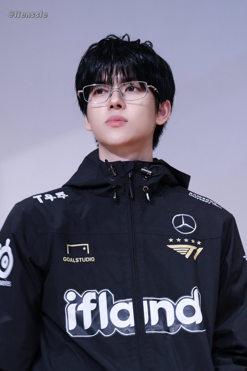 251224
🎮
#YORCH #요치 #POW #파우