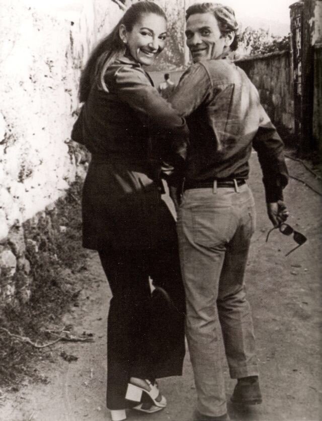 You are born an artist or you are not. And you stay an artist, dear, even if your voice is less of a fireworks. The artist is always there. #MariaCallas