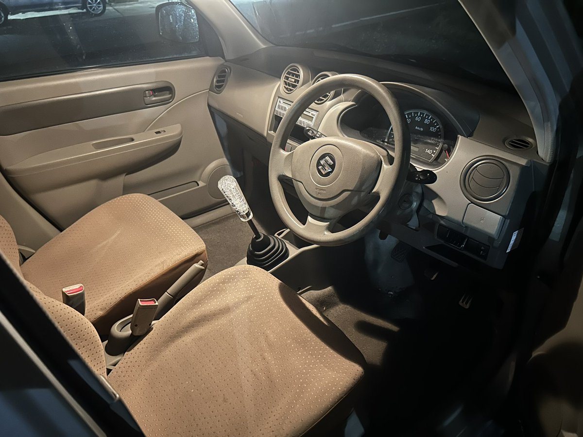 ノールック買いますした新しいおもちゃが来た‼︎ シルバーだったわ（笑