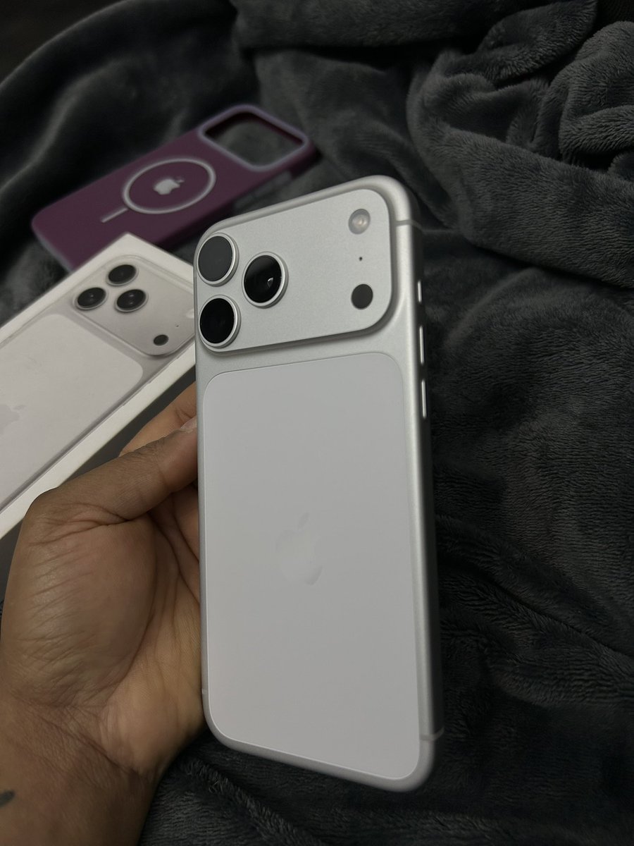 Anita Vams tweet media