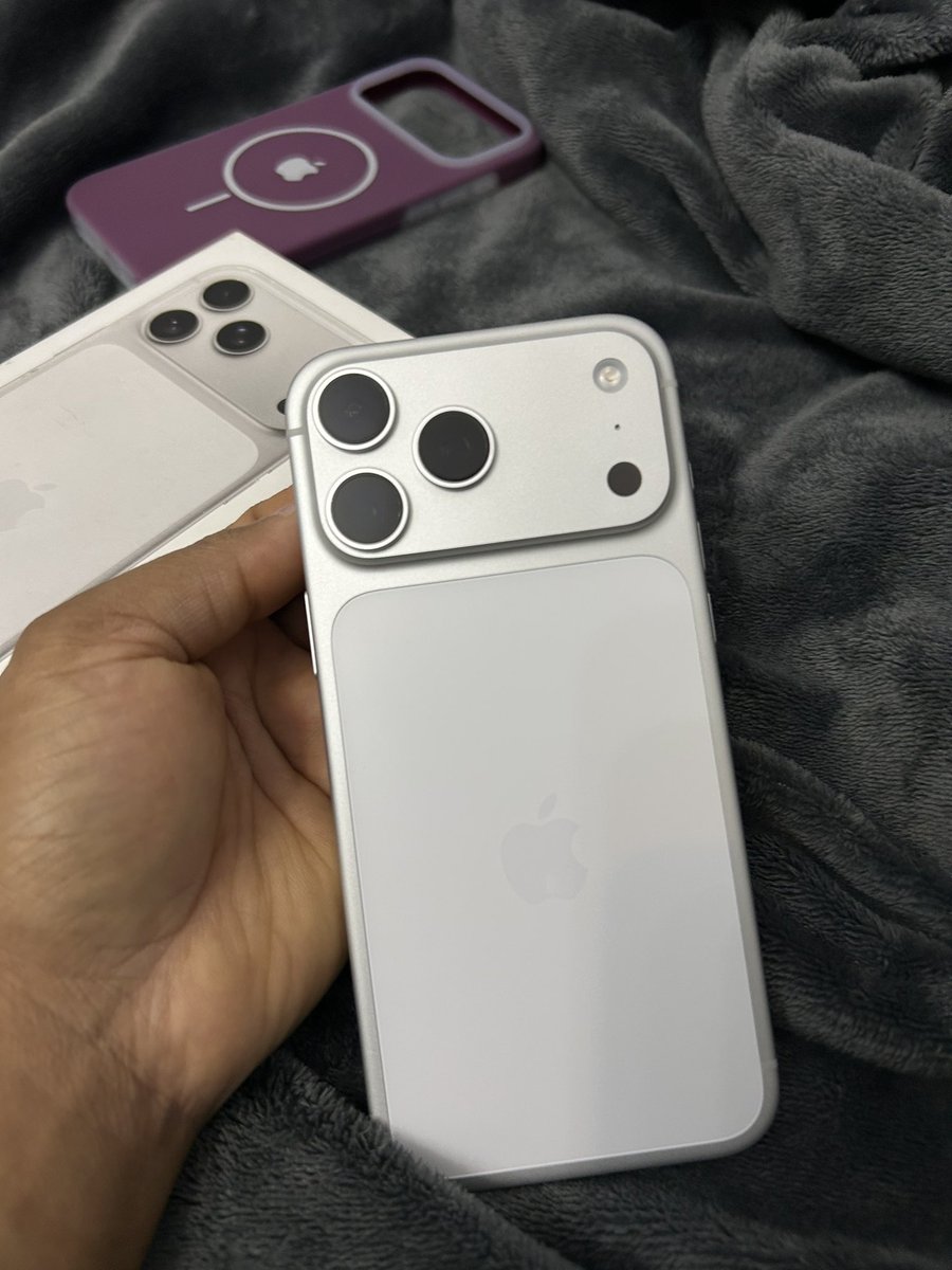 Anita Vams tweet media