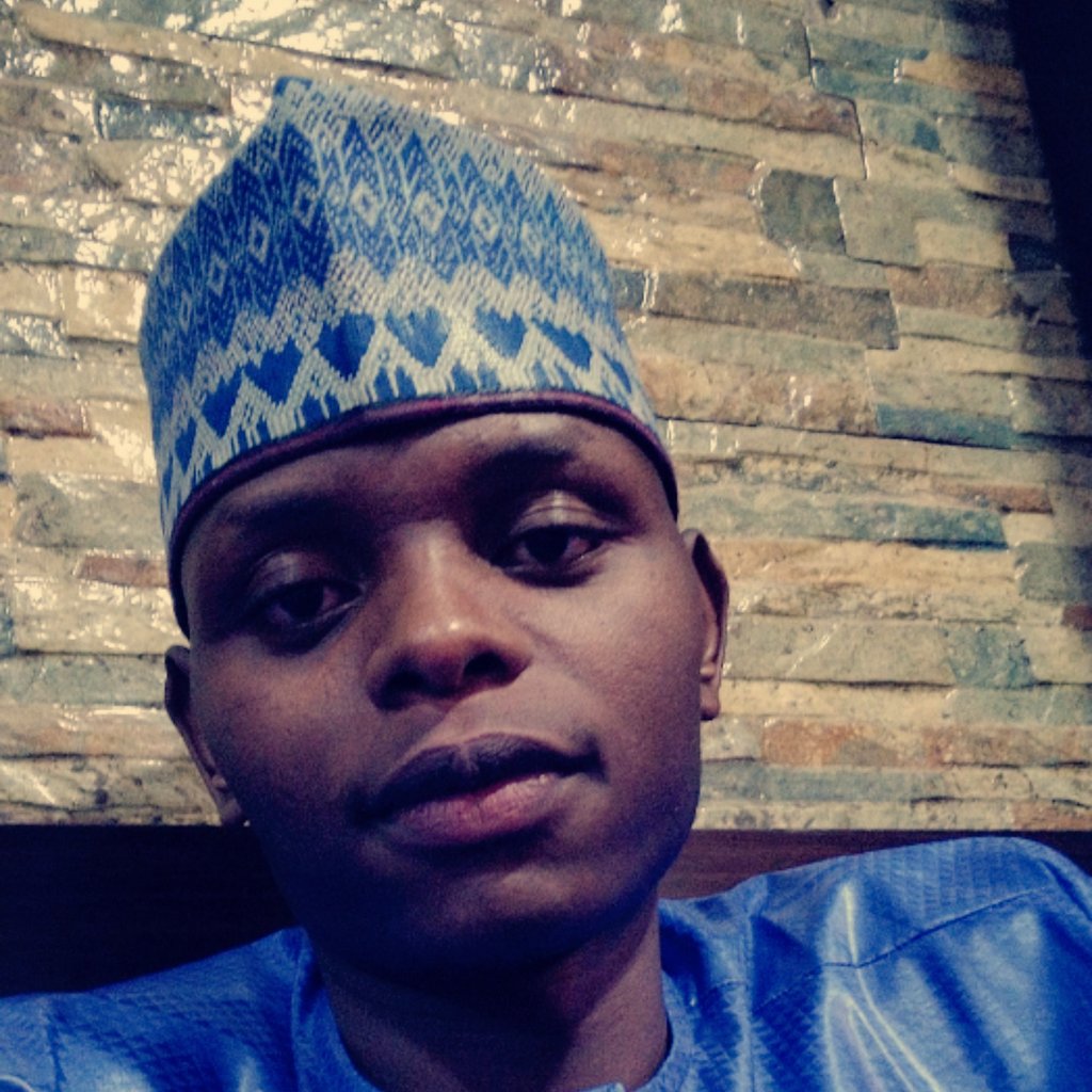 khaleeffah's tweet image. I’m getting married by next year in sha Allahu rabbi 

I'll come back to this tweet next year❤️🥹

I’m looking for a wife here on X or anywhere else. 

#weddingrings #sundayvibes 
#Weekend #Christmas
#StarAcademyLeLive