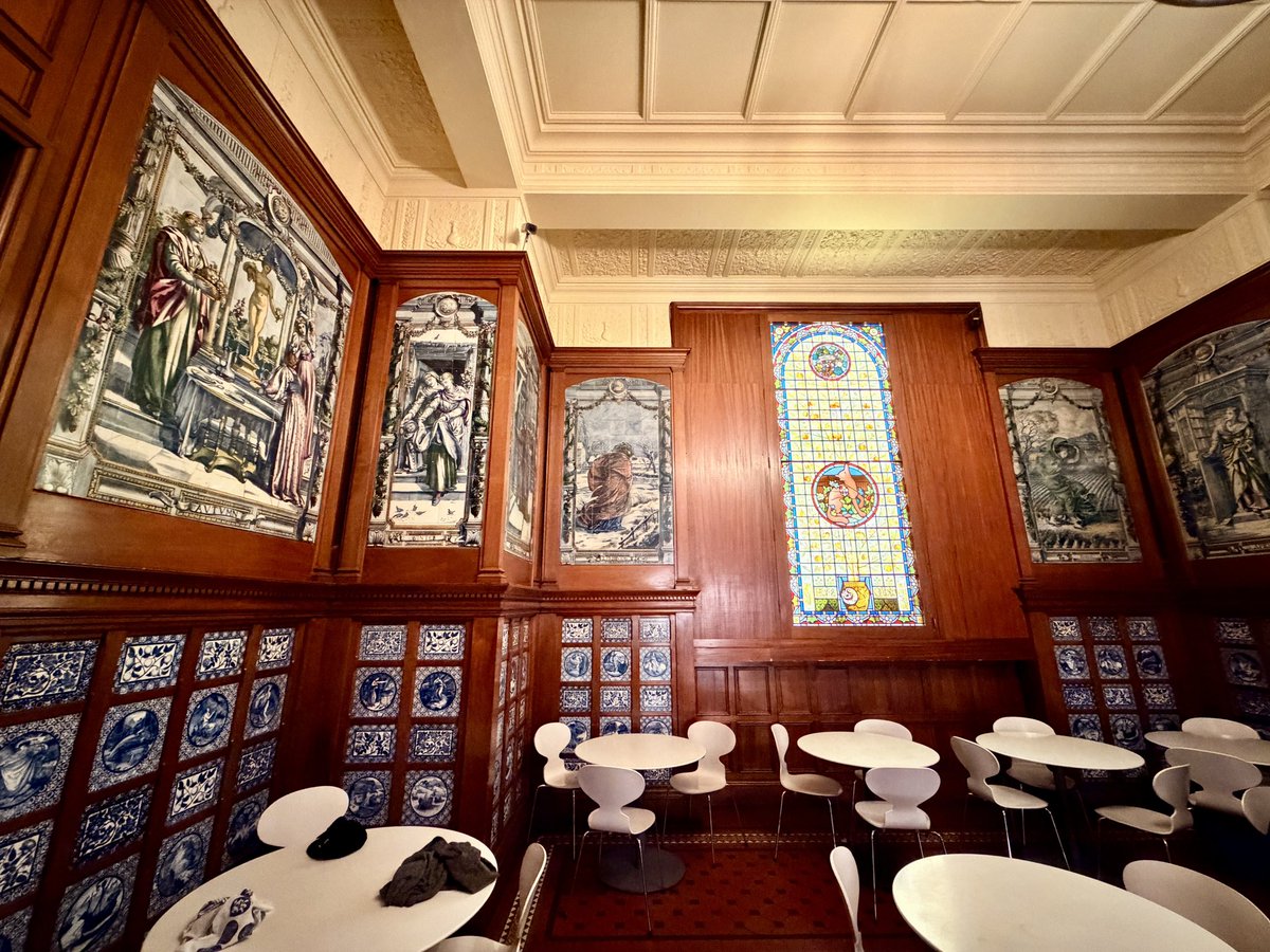 The tea room at the Victoria and Albert Museum must be one of the most gorgeous coffee shops in the world. What a disappointing decision to fill it with white plastic featureless tables and chairs!
