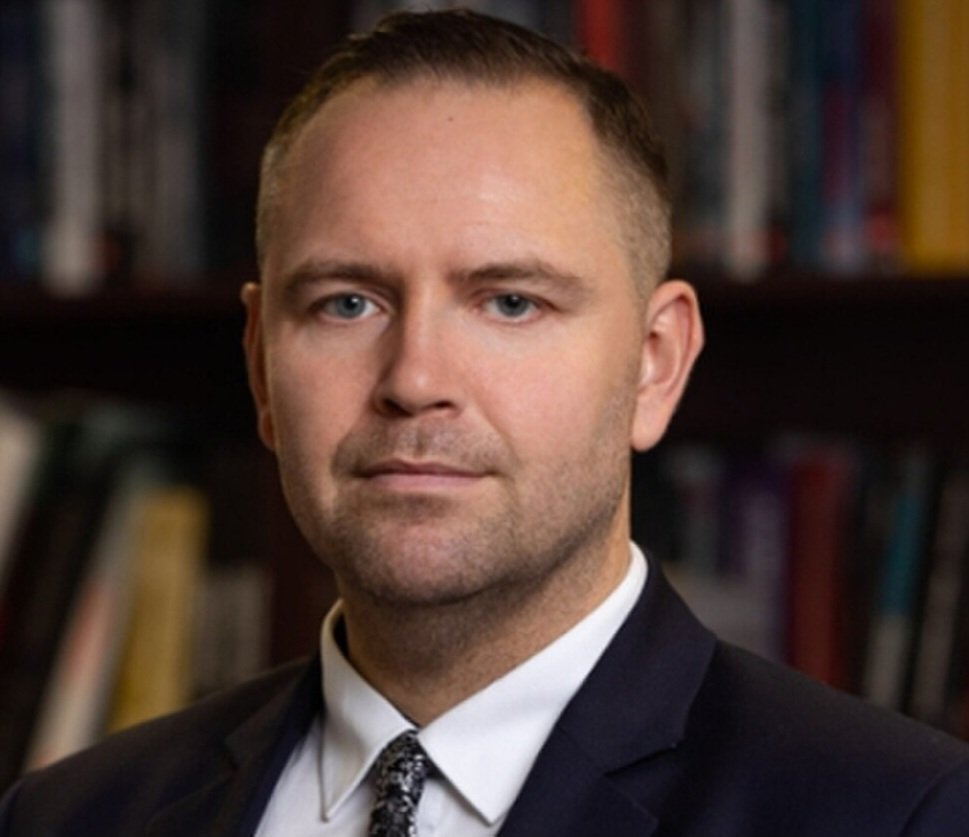 🇵🇱 Countries with the most Poles: 

1. 🇺🇸 United States: 9,569,207
2. 🇩🇪 Germany: 3,000,000
3. 🇦🇷 Argentina: 2,000,000
4. 🇧🇷 Brazil: 1,800,000
5. 🇨🇦 Canada: 1,010,705
6. 🇫🇷 France: 1,000,000
7. 🇬🇧 United Kingdom: 700,000
8. 🇧🇾 Belarus: 294,549
9. 🇦🇺 Australia: 209,284
10. 🇱🇹