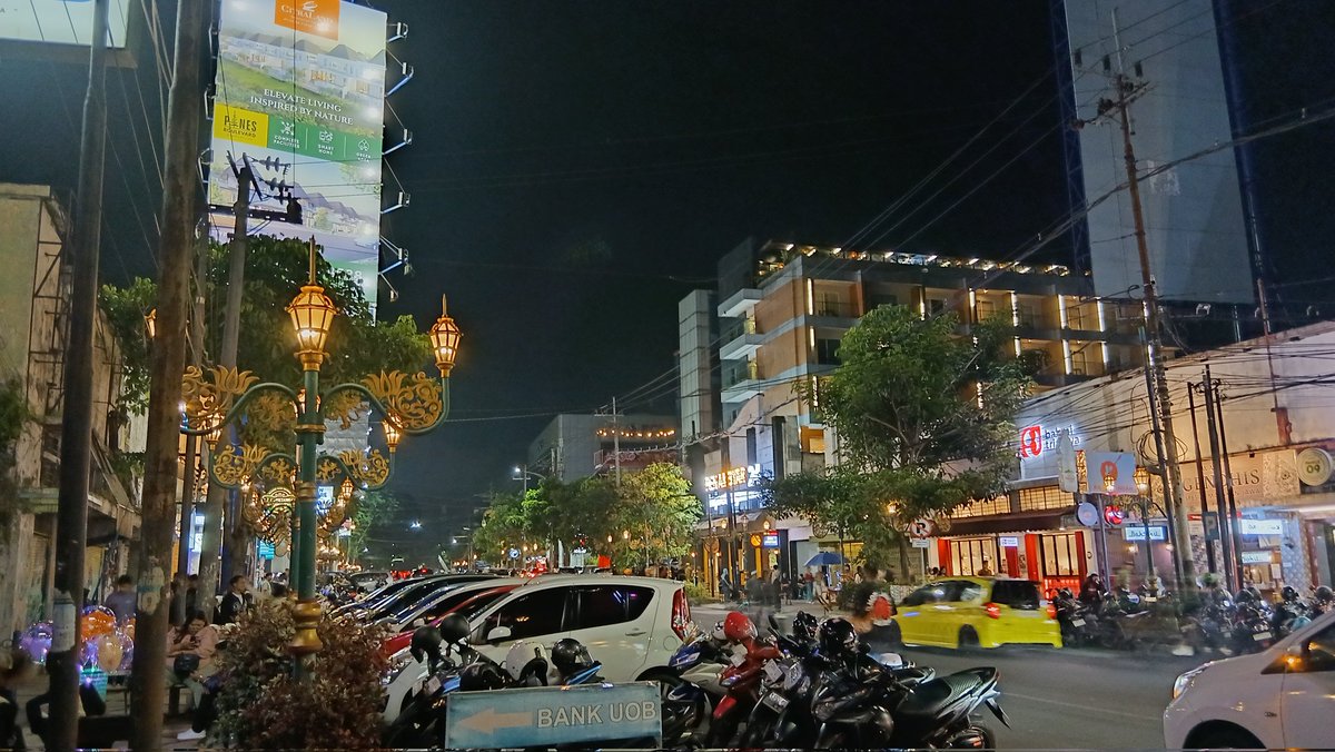 ttaaadddii30155's tweet image. Holiday 

#malang #batu