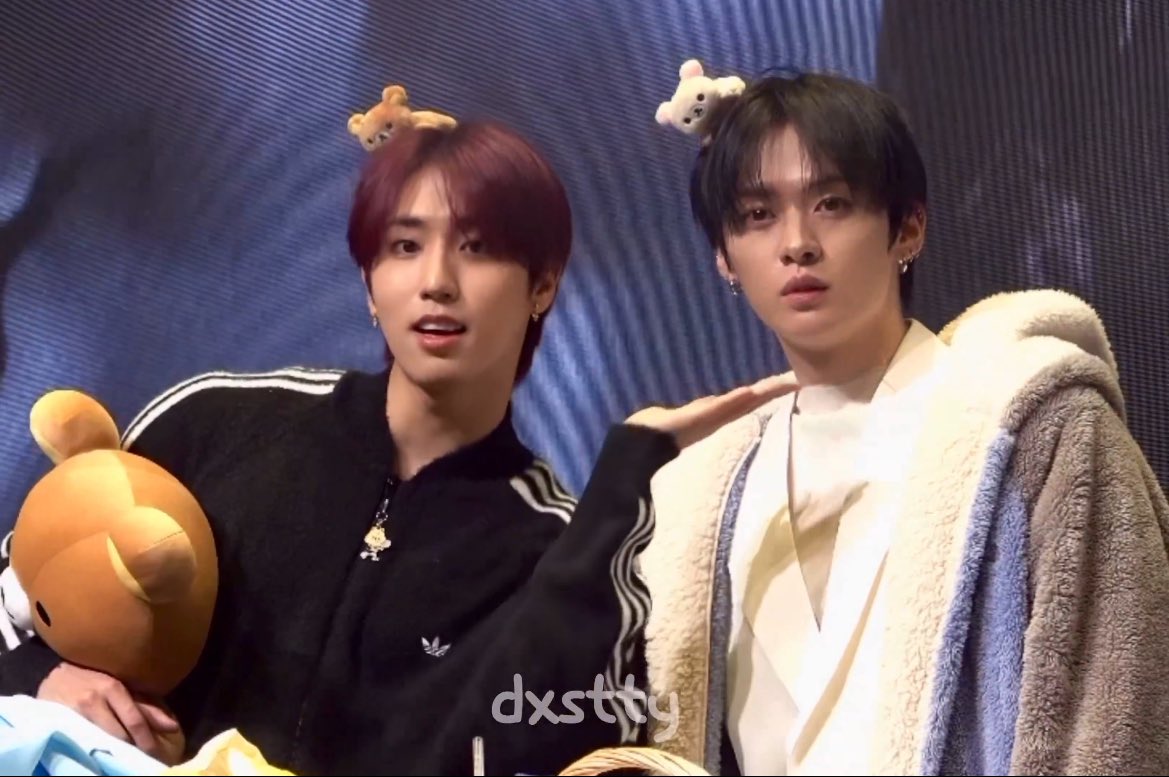 hanmingg's tweet photo. CANT GET OVER THIS SEQUENCE why are they sooooo cute 🥹😭 https://t.co/xfV9i6SKmd