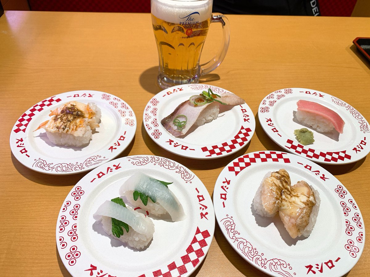 _eve4230's tweet photo. スシロー納め🍣
来年は他の回転寿司にも行きたいけど、やっぱりスシローってなりそう😊
来年もいっぱいスシロー食べれますように🙏
#スシロー https://t.co/23Rt5YREEn