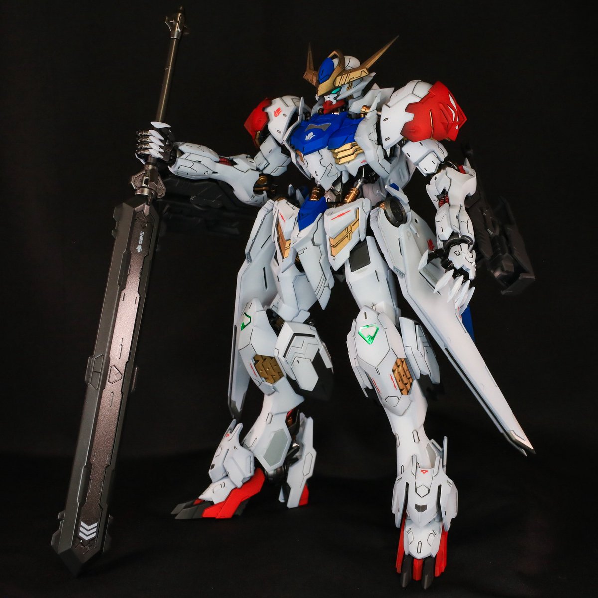 m*i様 MG ガンダムバルバトスルプス　全塗装完成品 MGガンダムバルバトスルプス(全塗装完成品) - メルカリ