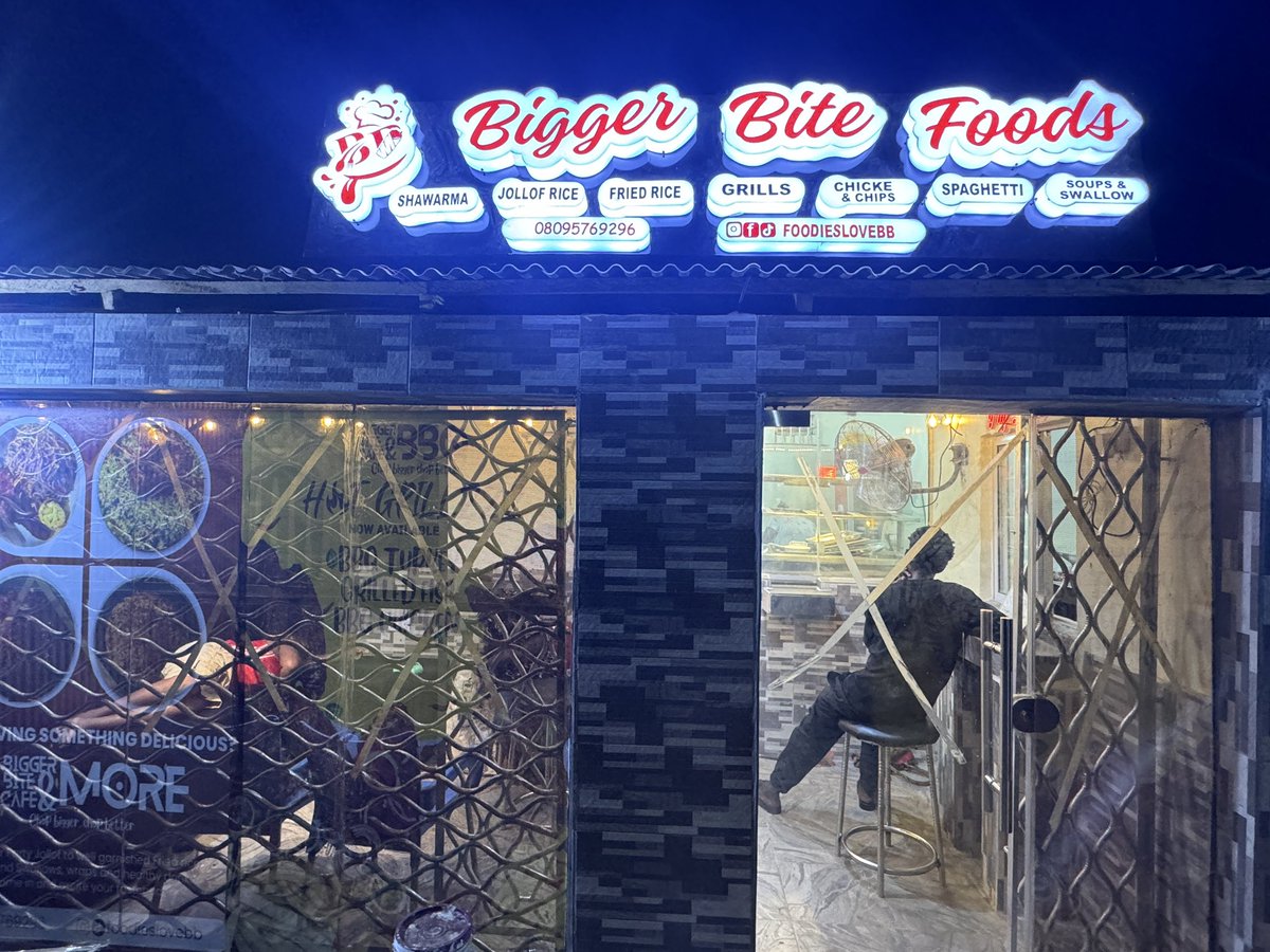 GCRtookmeout's tweet photo. If you’re anywhere from Ikotun, OJO, igando, obadore feel free walk in and patronize us ❤️❤️… https://t.co/i9IBHwLr8S
