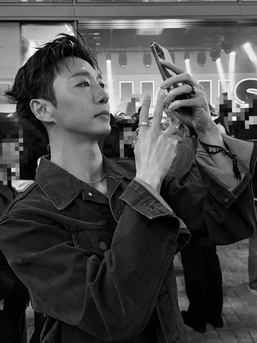 elfclouds22's tweet photo. Mr.Bang 💚 #BAP #baby https://t.co/cvfmgWkiGh