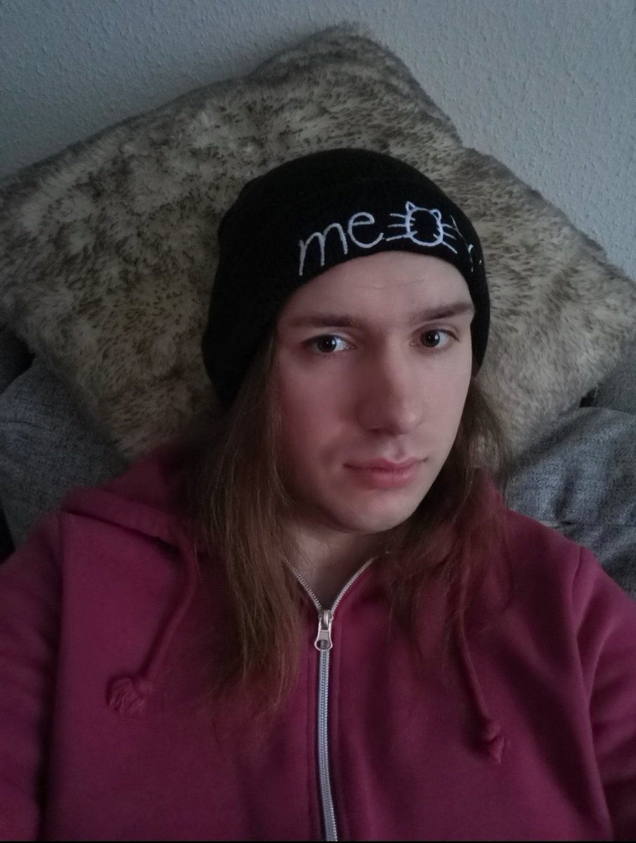 kim.exe 💜 tweet media