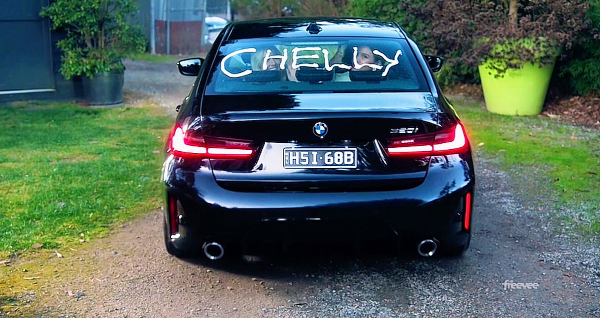 2 years ago today #chelly got married 💍
#Neighbours