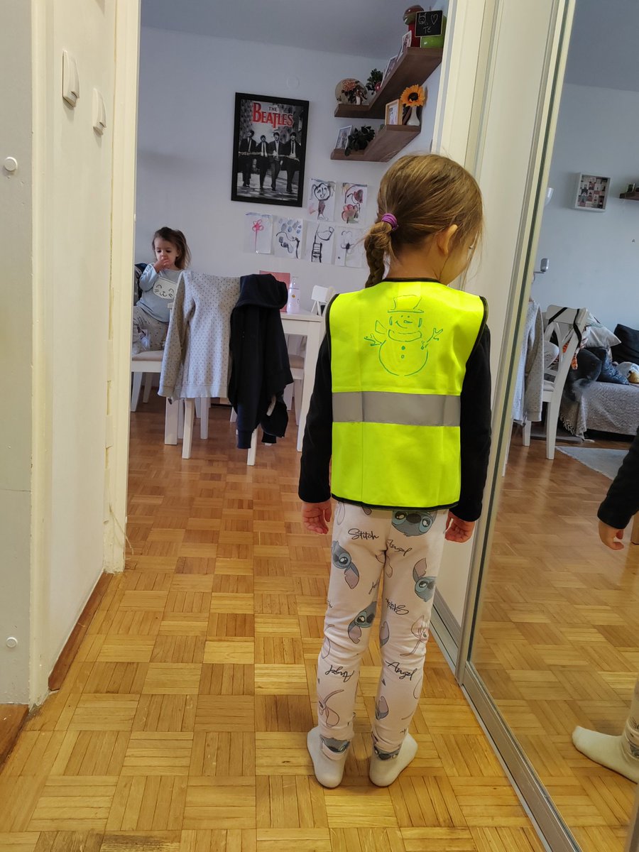 Neko redari, neko jede kolače.