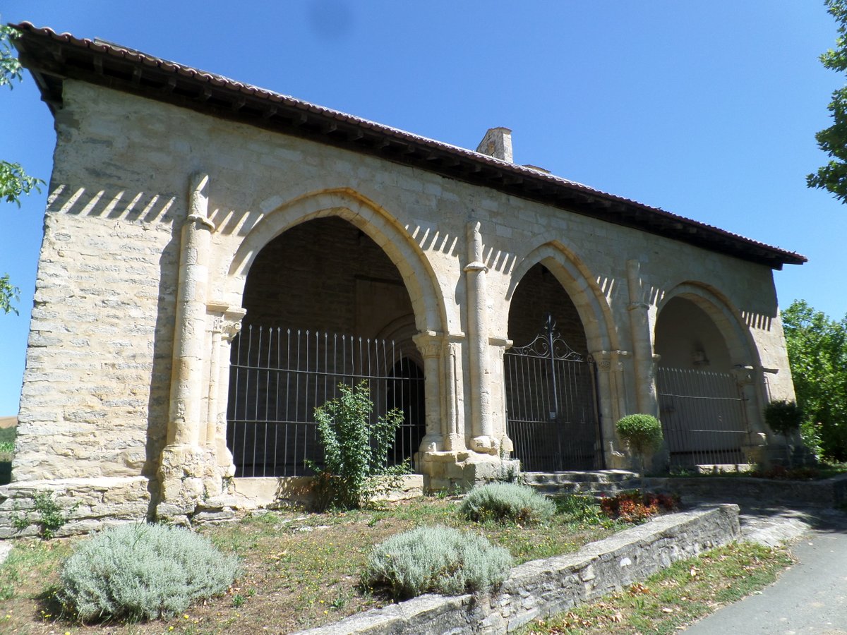 PatrimonioAlava's tweet image. #AlegríaDulantzi. La ermita de NS de #Ayala es la única que perdura de las 15 que había en 1556. #Álava
Fotos: @i_euskadi