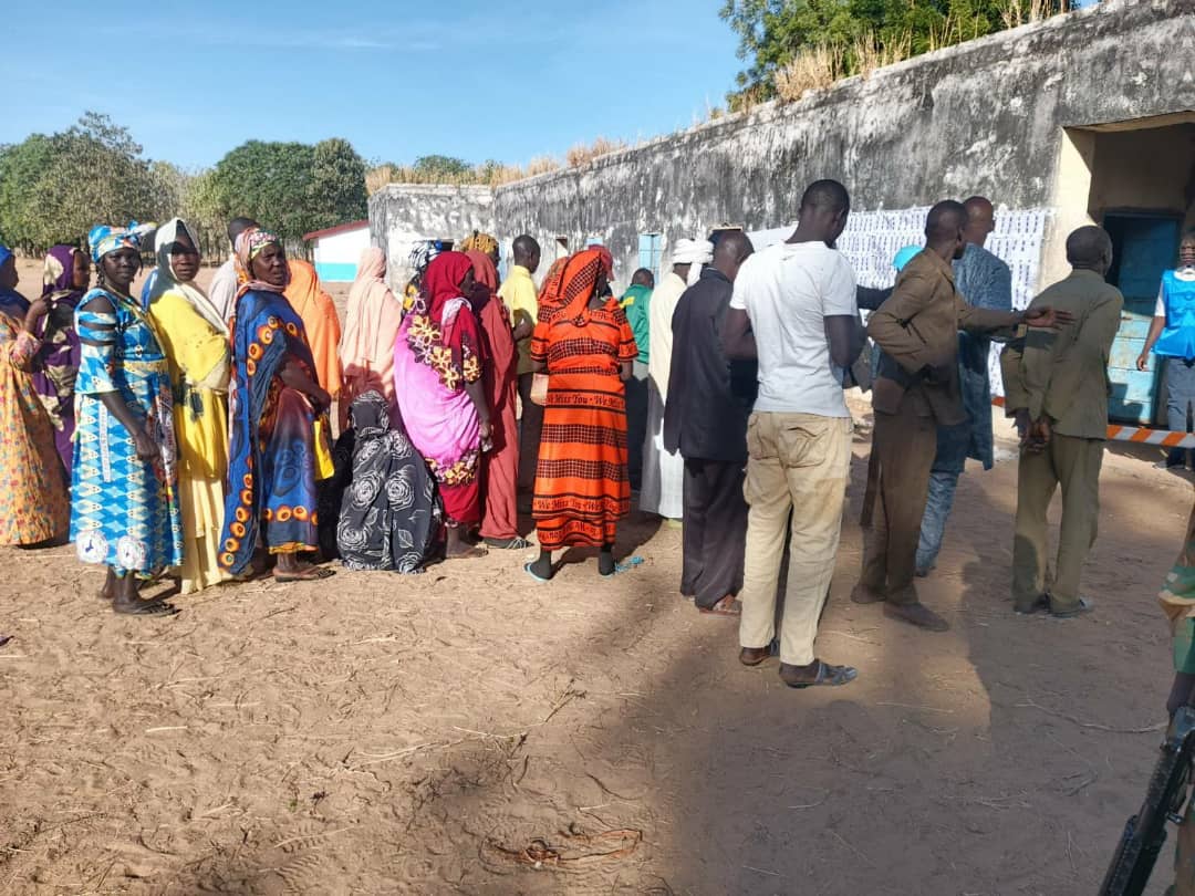 Images de vote en cours pour la première fois dans localités frontalières de Koui, Prefecture de Ouham Pende, Region Yade et à Am- Dafock, Vakaga, Region Fertit. #RCAElectionsGroupées2025