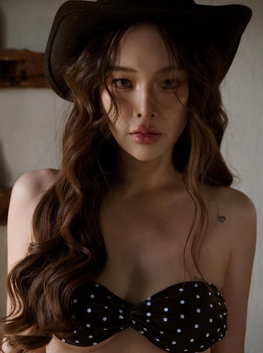 UnderbedDara's tweet image. เมื่อแม่ปุ้ย เอาคอมเม้นท์ชาวเน็ตมาเปิดและบอกเป็นเศษเสี้ยวเดียวของสิ่งที่ต้องเจอมาตลอด

“การเป็นแม่ครั้งแรก ปุ้ยพยายามทำสิ่งที่ดีที่สุดเพื่อปกป้องลูก อันไหนที่ใครทำแล้วคนมองว่าดีเราก็อยากลอง แต่กลับถูกตั้งคำถาม ถูกตัดสินและถูกทำให้รู้สึกว่าผิด”

#ปุ้มปุ้ย #กวิน #ใต้เตียงดารา