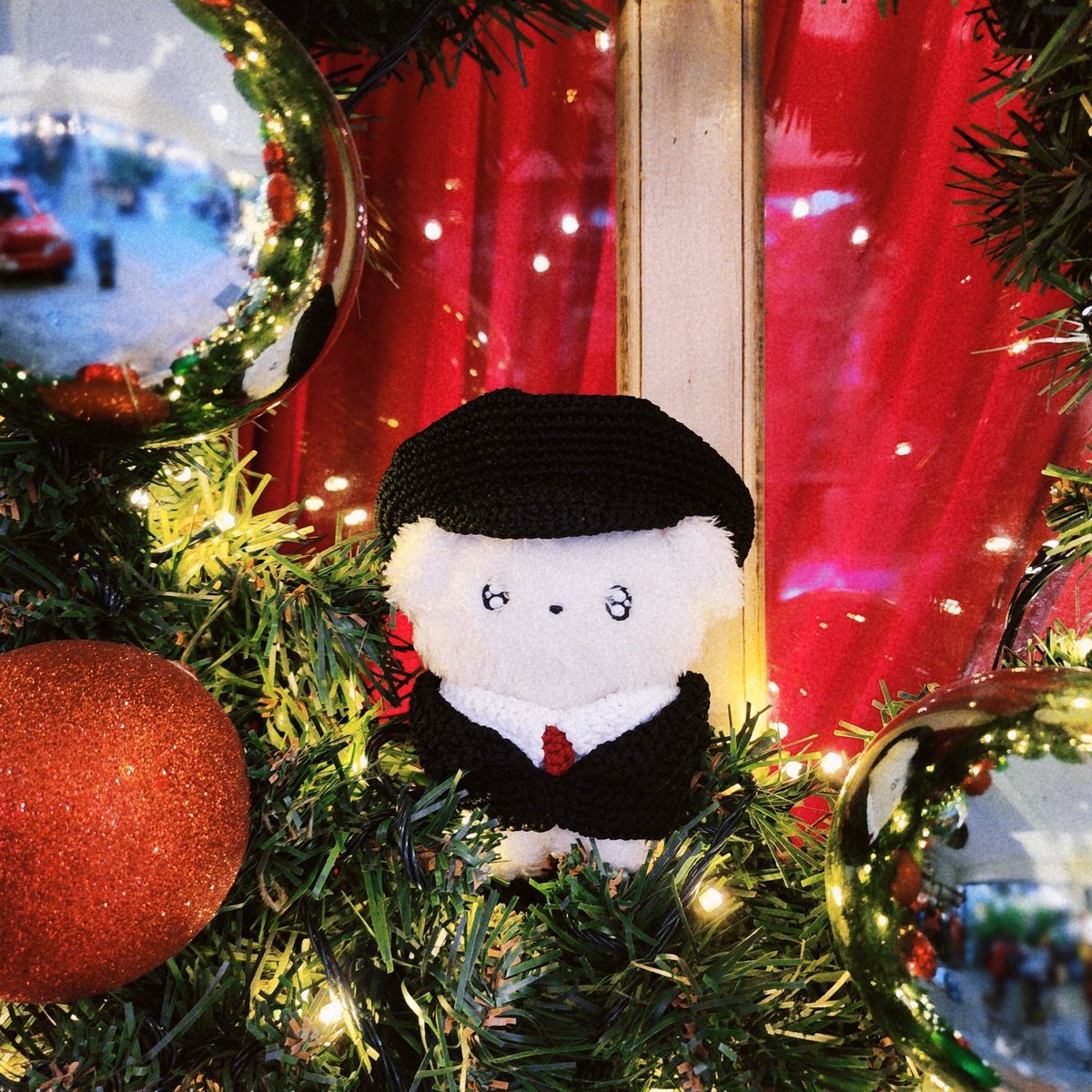 springlilac_'s tweet photo. 늦었지만 메리크리스마스 🎄❤️💫 https://t.co/M8nXj0EgrJ