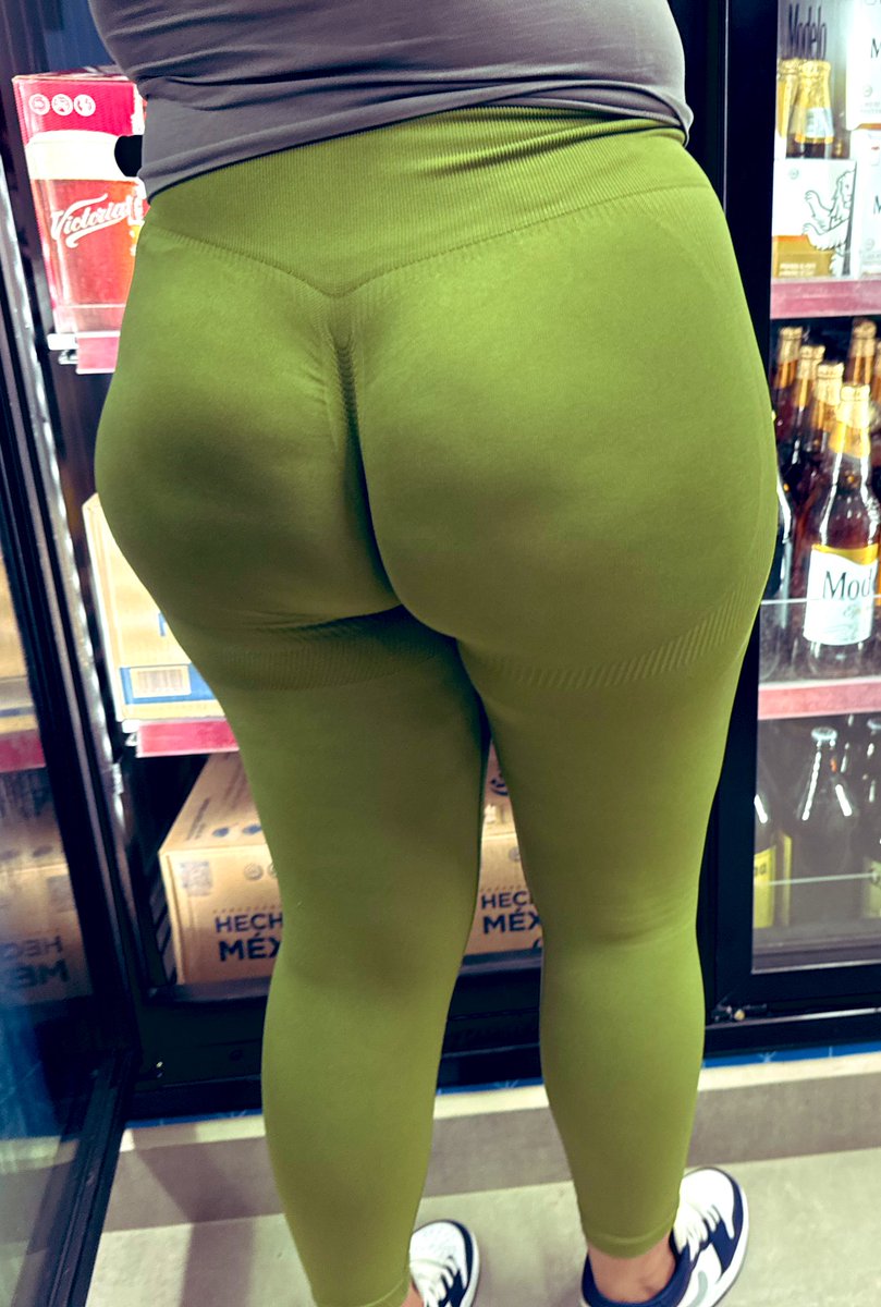 Monserrath42805's tweet photo. Los reyes Michoacán ! Salí a que me vieran mi culote en el Oxxo 🔥🔥🍆🍆🍆💦💦💦💦 https://t.co/ZFMqvszes2