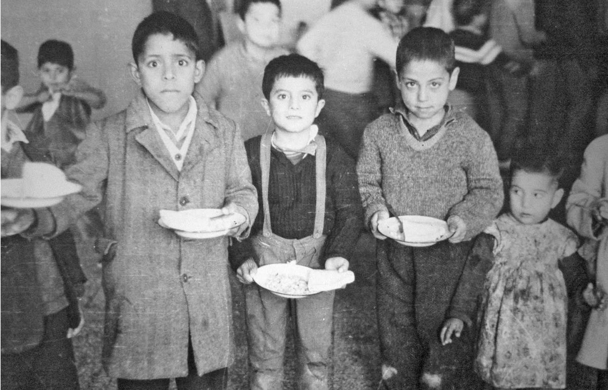Following the events of Bloody Christmas in December 1963, thousands of Turkish Cypriots were forcibly driven from their homes across the island.

In Lefkoşa alone, 850 Turkish Cypriot refugees found shelter inside Atatürk Primary School, located within the city walls. Classrooms
