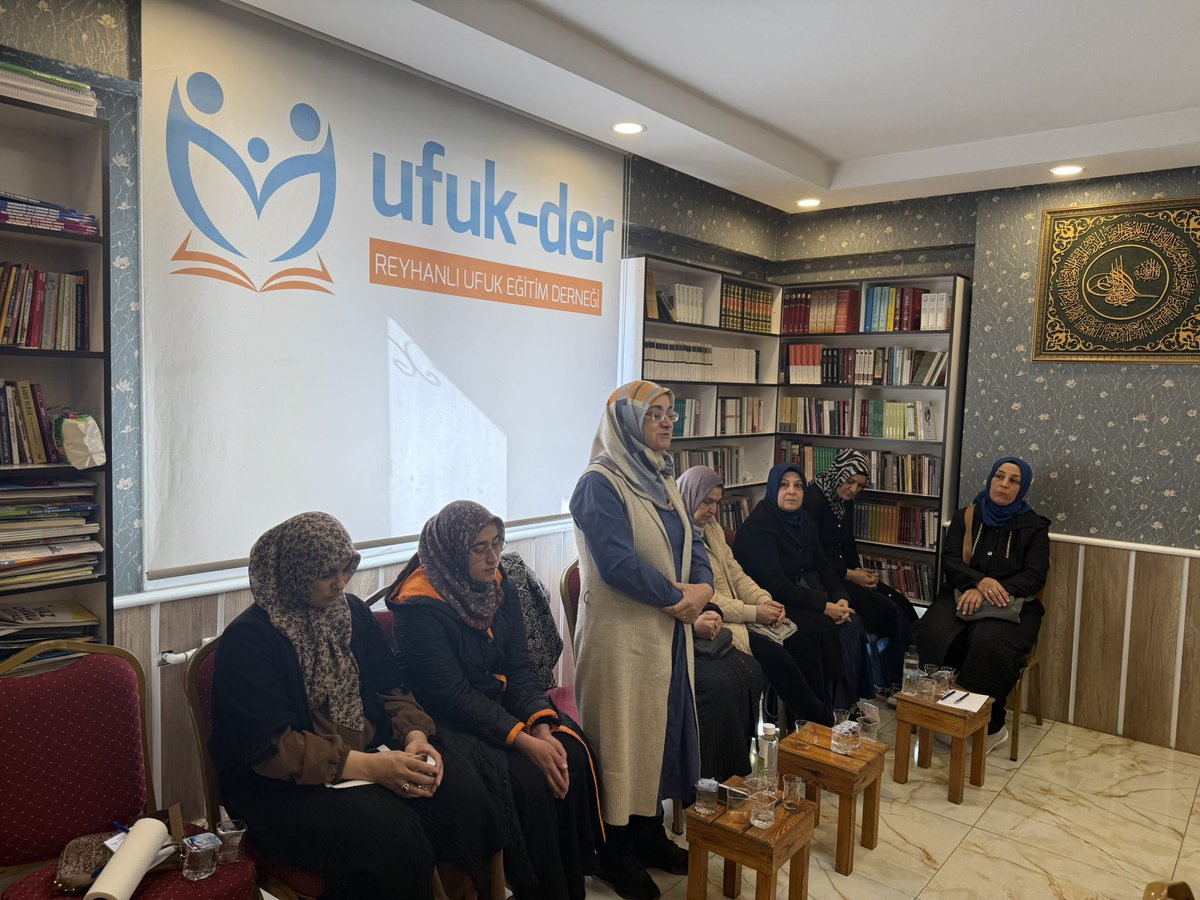 📌 STK’ların Dünü, Bugünü, Yarını

Sivil toplumun geçmişten bugüne taşıdığı değerleri, bugünün sorumluluklarını ve yarının vizyonunu konuştuğumuz programımızı kıymetli hocamız Turgay Aldemir’in katılımıyla gerçekleştirdik.