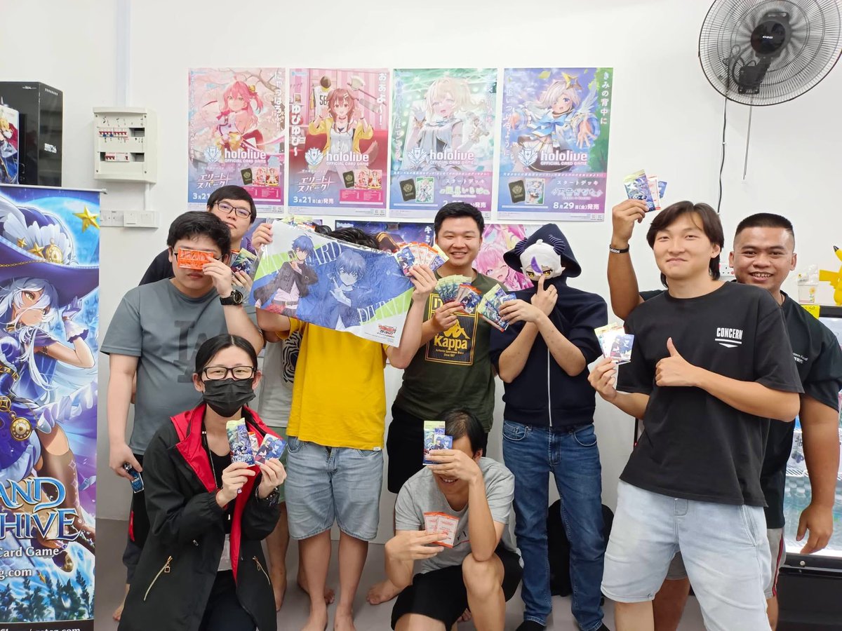 randomVGguy's tweet image. Last tourney of 2025 didn't go as expected
Conclude my 2025 with Lianorn 🤞

Yuyu playmat tourney
Placing:🥈/10

R1: Eva✅先
R2: MS Neo✅後
R3: Heartlulu❌先 G1 crit G2 front G3 2-to-pass front crit
R4: Youthberk✅先

Pure Vivace build still more suits me.
#VGTopDecks