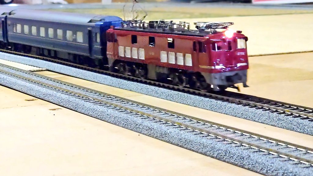 HOゲージ カツミ製ED70形電気機関車は😺来年の備後西城駅EKINAKAの鉄