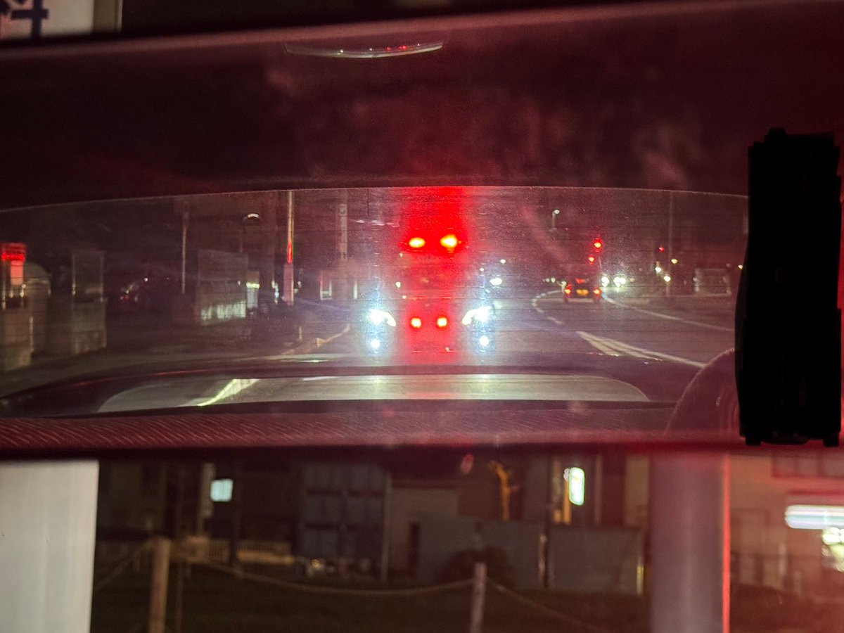 後ろに来られると、なんか嫌なもんだ！
＃シルビアS14
＃パトカー