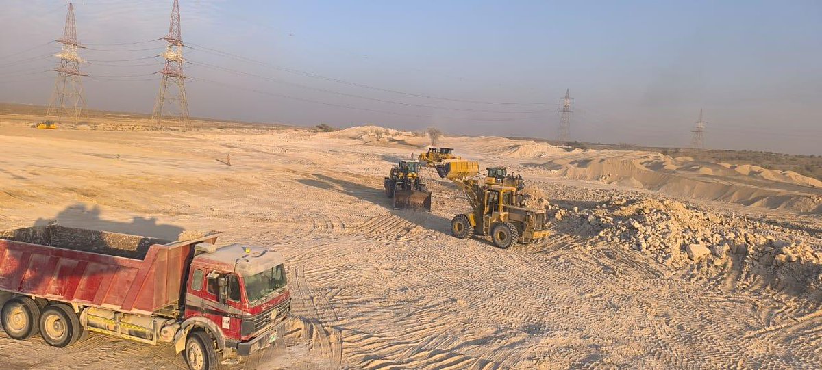 PinLinkAi's tweet image. Development across our energy infrastructure footprint is progressing well.

Site preparation and equipment staging are advancing the physical layer that underpins PinLink’s strategy.

Energy, the foundation of everything that follows compute, mining, and our tokenization infra.