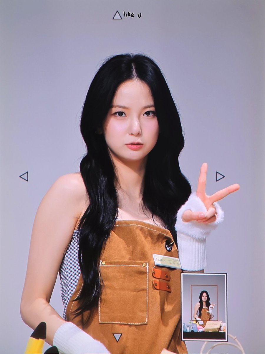 251228 심석홀 케플러 버블검 팬싸인회 프리뷰

올 한해 수고했어‼️💜
진짜 추억 많이 남았당 🤣

#Kep1er #최유진 #ユジン 
#케플러 #유진 #YUJIN