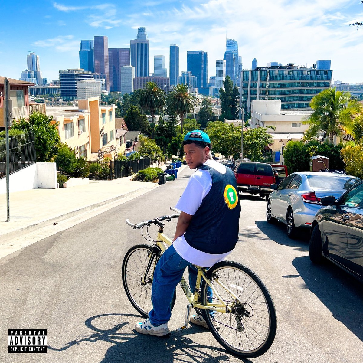 ᴛᴇᴇ? tweet media