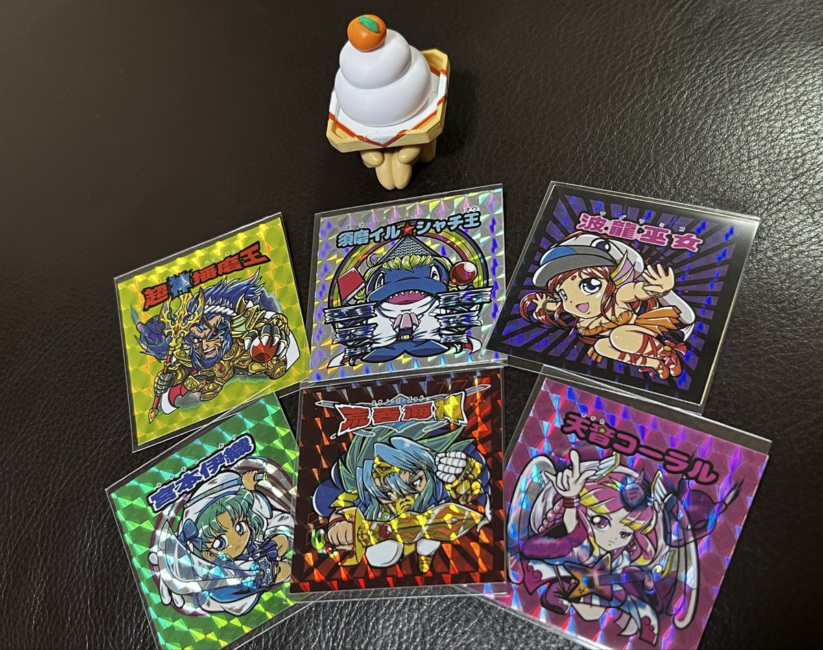 ハセ蒲鉾
特選紅白焼セット着
山葵醬油でつまみ食い！旨し！
同僚に贈る為ジップロックよ〜
シールも嬉し！