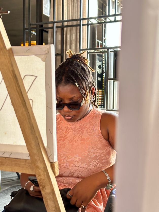 My Favourite Short Girlie💜 tweet media