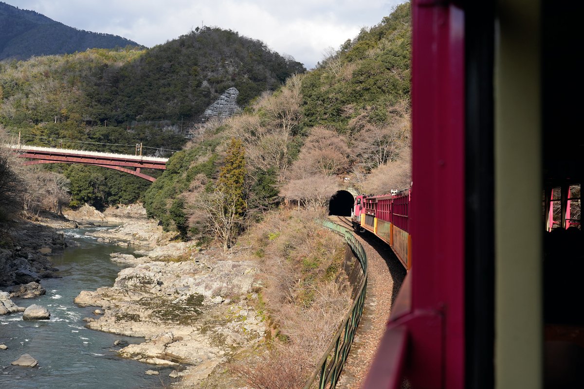 嵯峨野トロッコがあと1年ちょっとで新型車両に置き換わるというので 