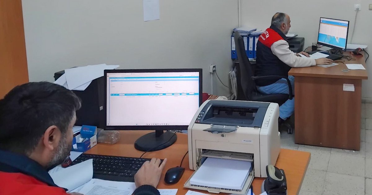 📍 Değerli çiftçilerimiz, hafta sonu 13 ilçemizde ÇKS kaydınız için görev başındayız!

#ÇKS başvuruları, desteklerden faydalanmanız için önemlidir. 🌾

Son gün yoğunluğuna kalmayın! Hafta sonu sıcak çay eşliğinde kaydınızı yaptırmak için sizi bekliyoruz.

<a href="/TCTarim/">T.C. Tarım ve Orman Bakanlığı</a> <a href="/ibrahimyumakli/">İbrahim Yumaklı</a>